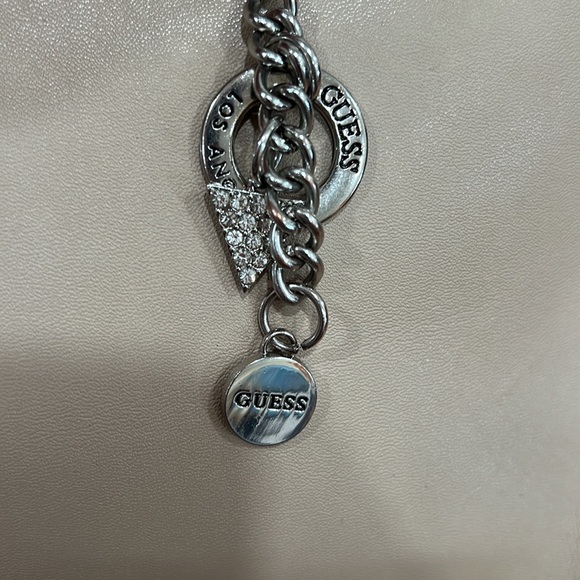 Guess ORIGINAL- FAUX-LEATHER SATCHEL GUESS BAG NGN 25000 immaculately EUC 💯🔥🔥 - Picture 12 of 15